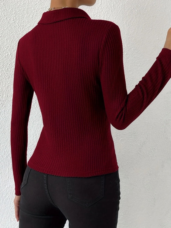 Women's Solid Color V-neck Fashionable Slim Fit Top